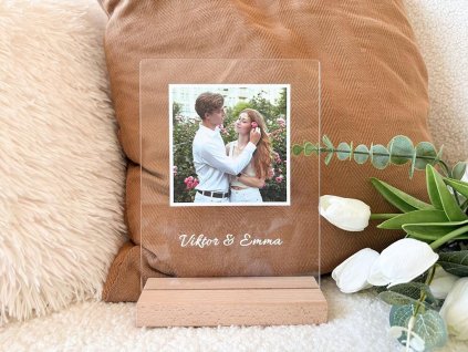 Fotografija na akrilnom staklu sa postoljem